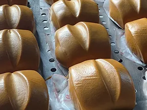 Ligne de production de petits pains fourrés
